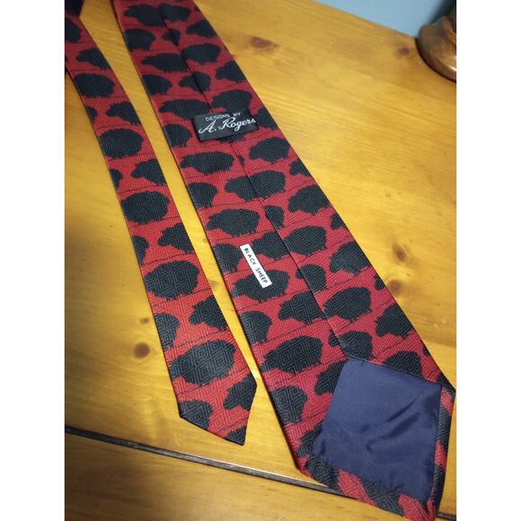 Black Sheep 100% Polyester Tie Designs By A. Rogers Sheep Neck Tie EUC - Picture 2 of 4